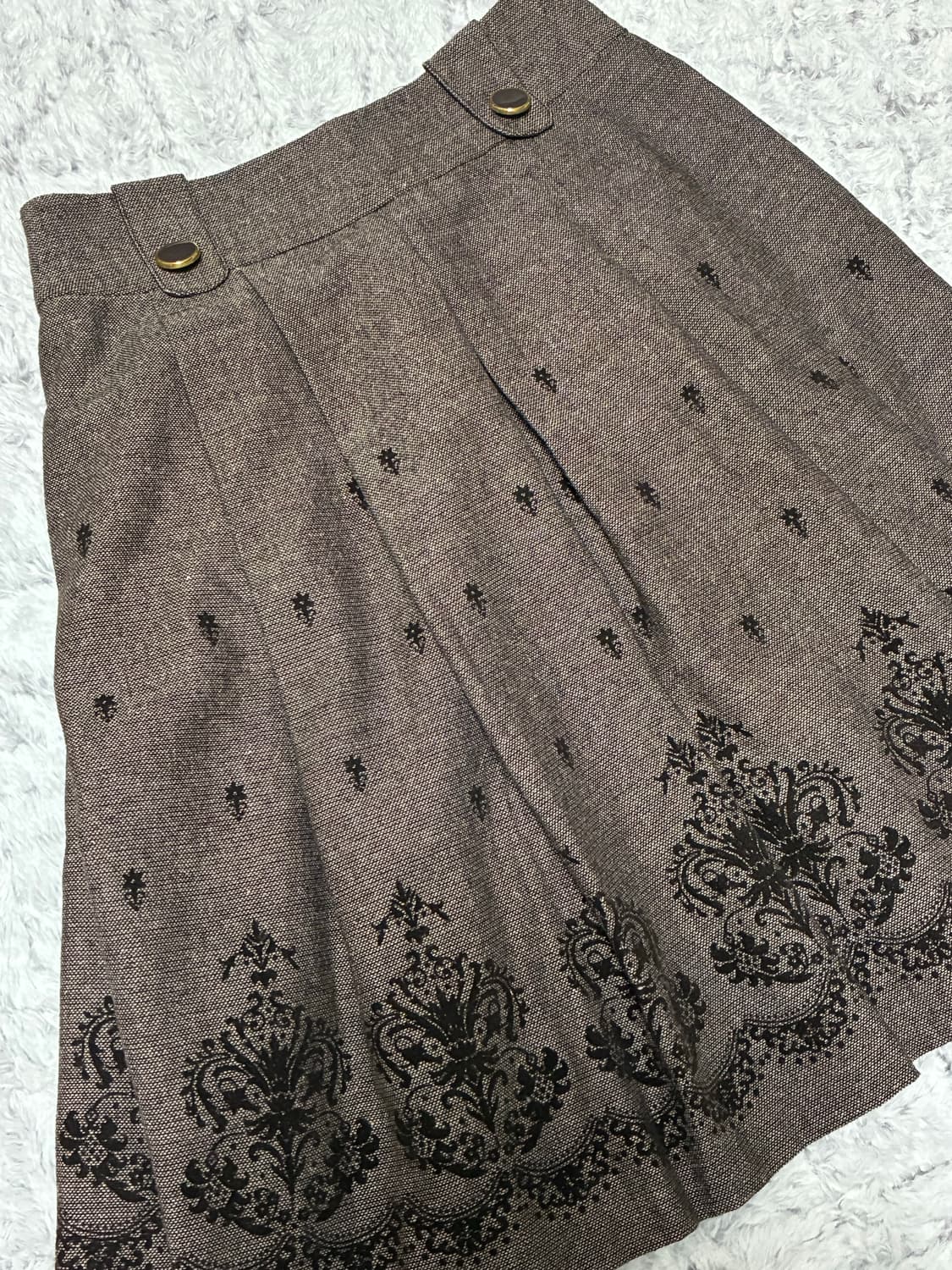 빈티지 브라운 자수 핀턱 스커트 상품이미지1