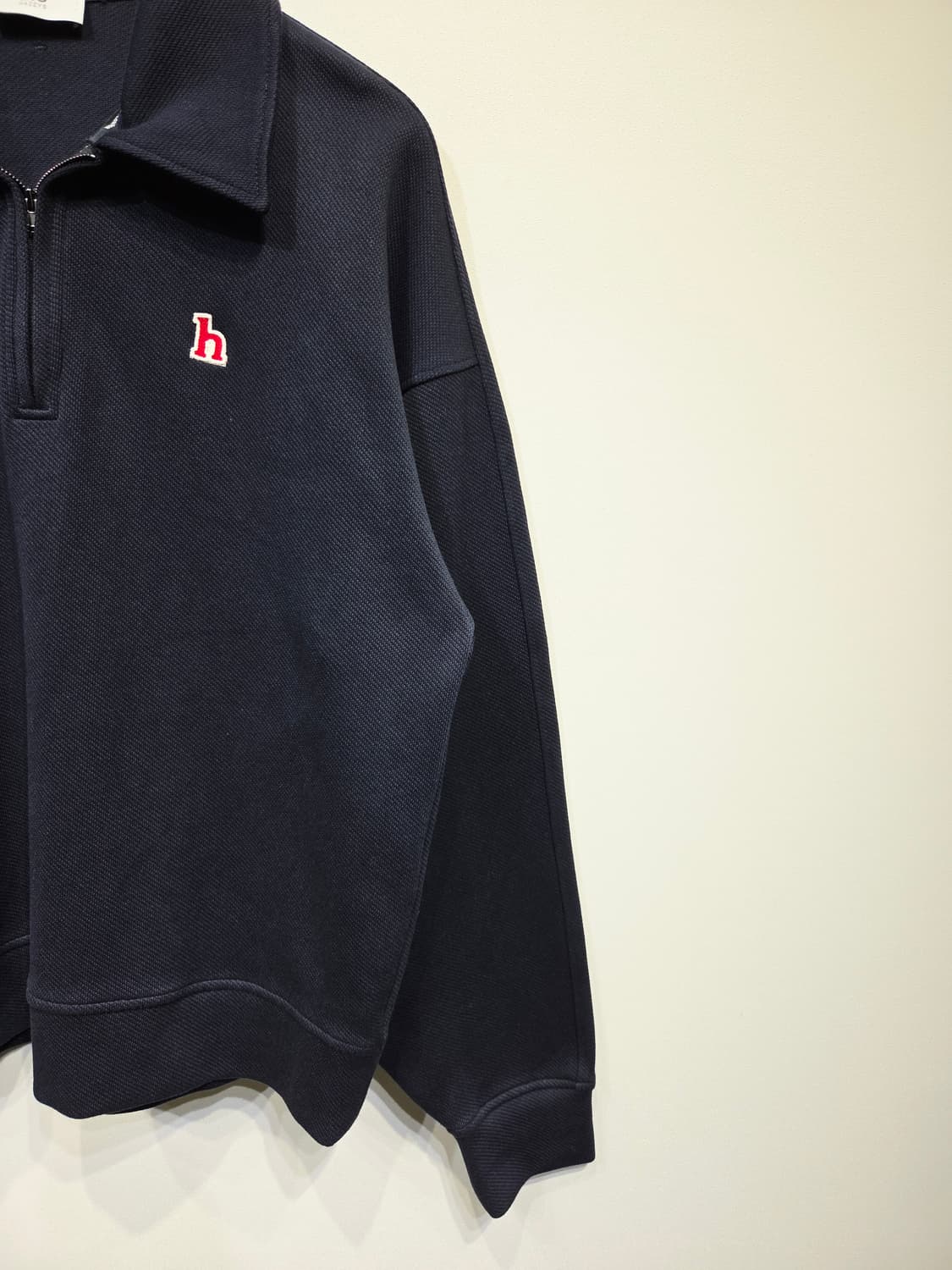 HIS HAZZYS 히스 헤지스 네이비 카라 반집업 맨투맨 상품이미지4