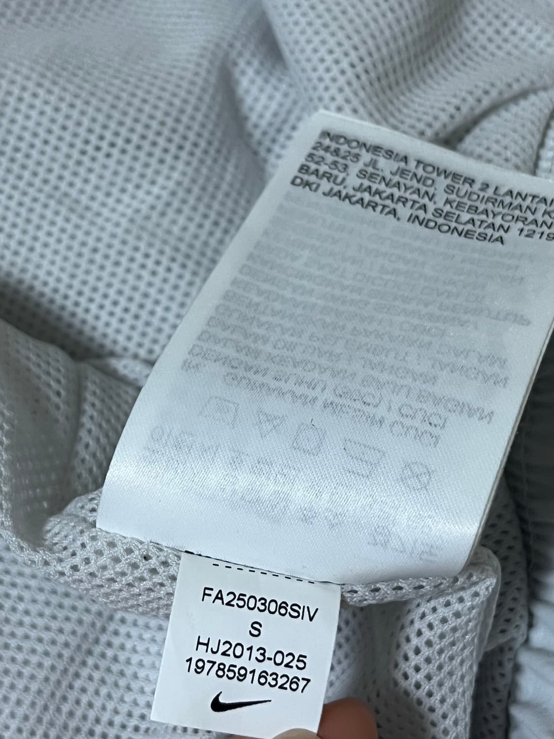 나이키 바람막이 상품이미지3