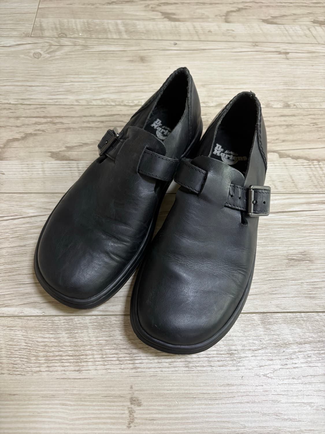 닥터마틴 패트리샤 블랙 230 상품이미지1