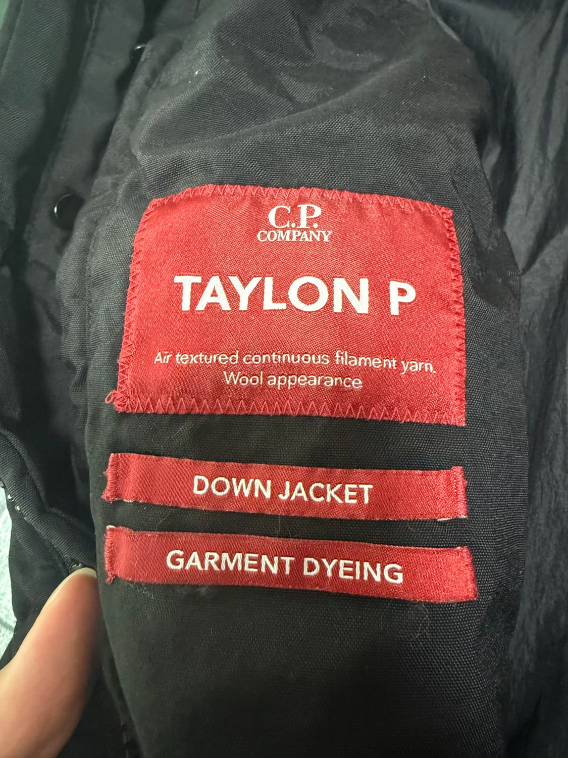 C.p컴퍼니 렌즈 라쿤퍼 패딩 48사이즈 새상품  상품이미지4