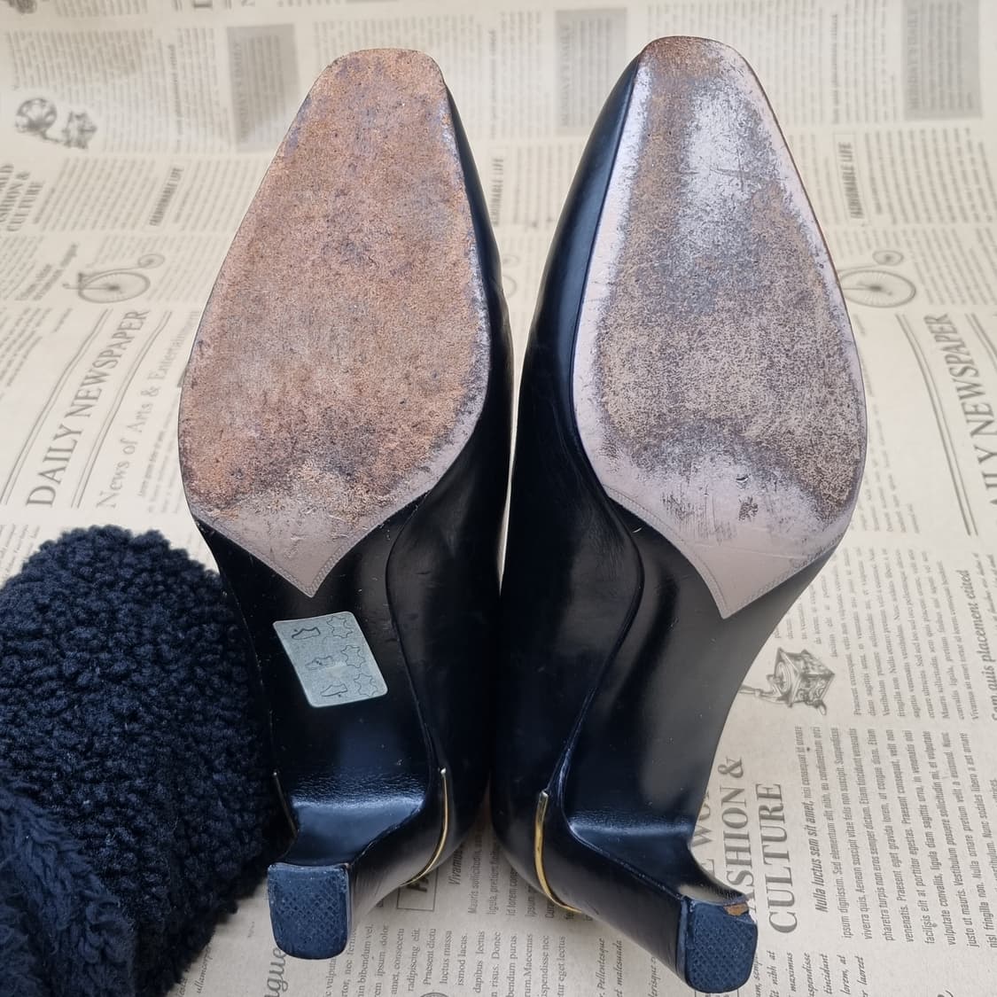 정품 발리 여성구두 좌230 우225 굽7 상품이미지2