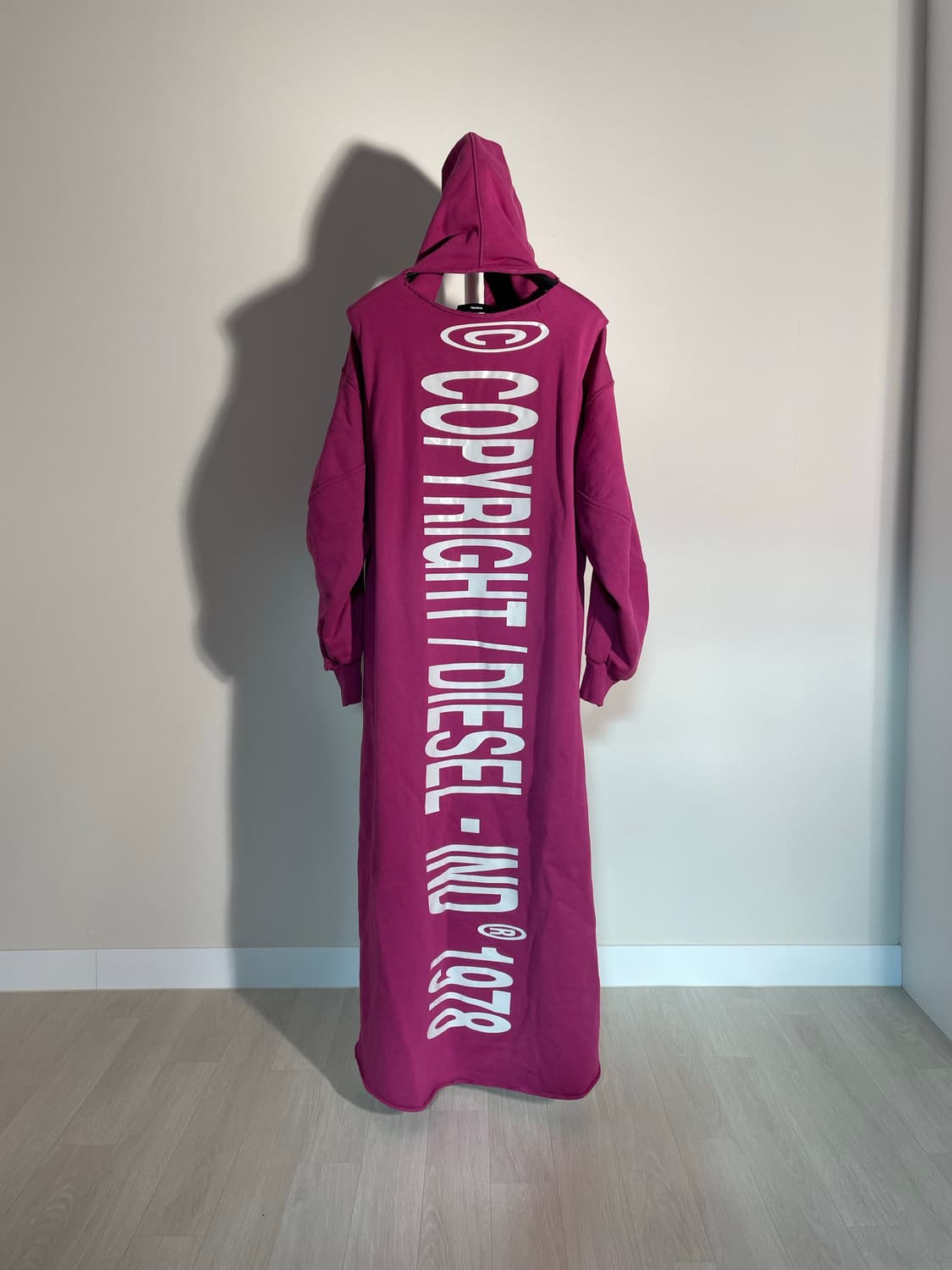 디젤 핑크 롱 후드 상품이미지1