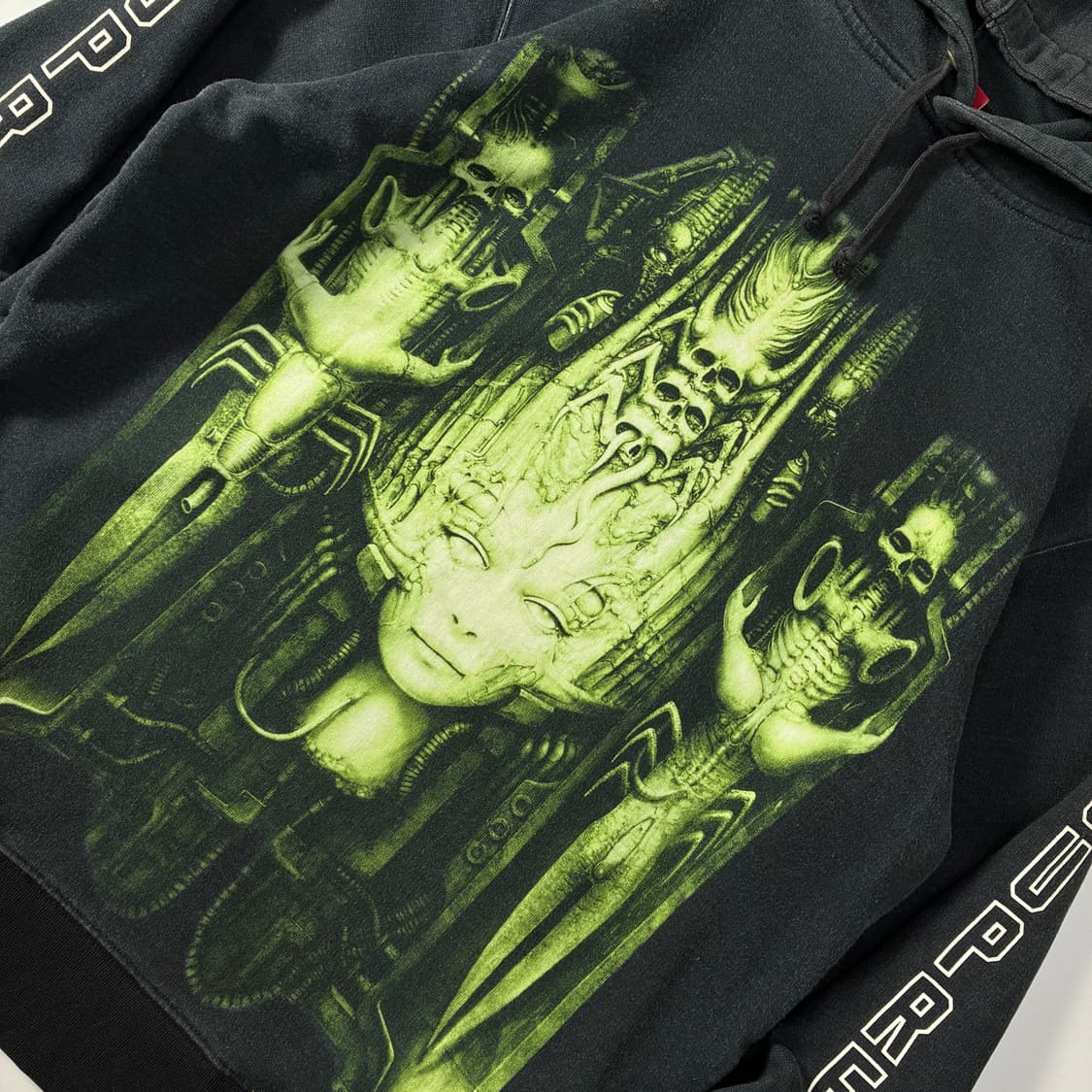 Supreme  슈프림 H.R giger 후드티   상품이미지3
