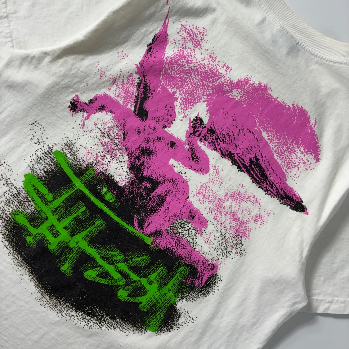 Stussy  스투시 폴른 엔젤 피그먼트 다이드 화이트 반팔티셔츠  상품이미지3