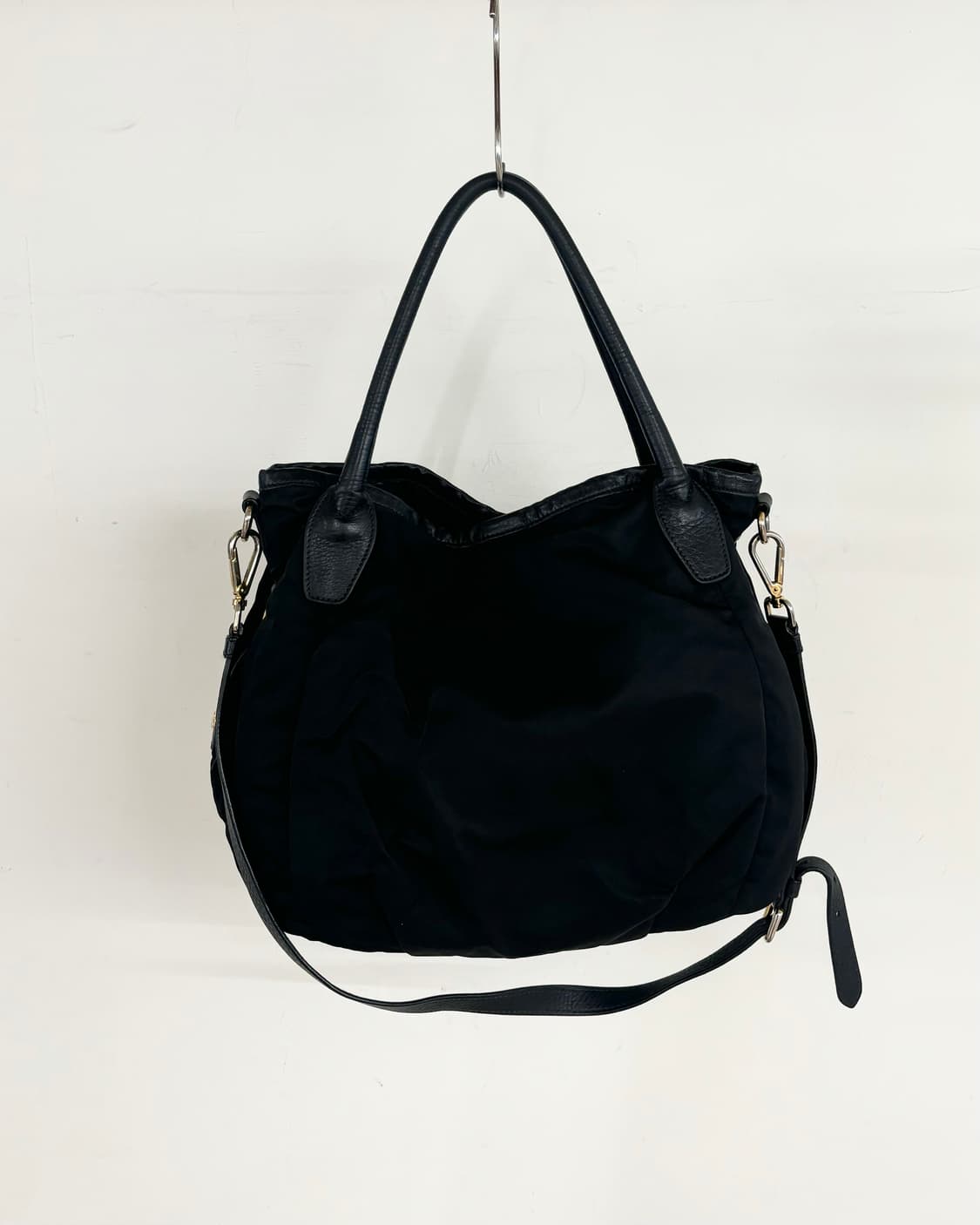 프라다 빈티지 블랙 포코노 가죽끈 숄더백 상품이미지4