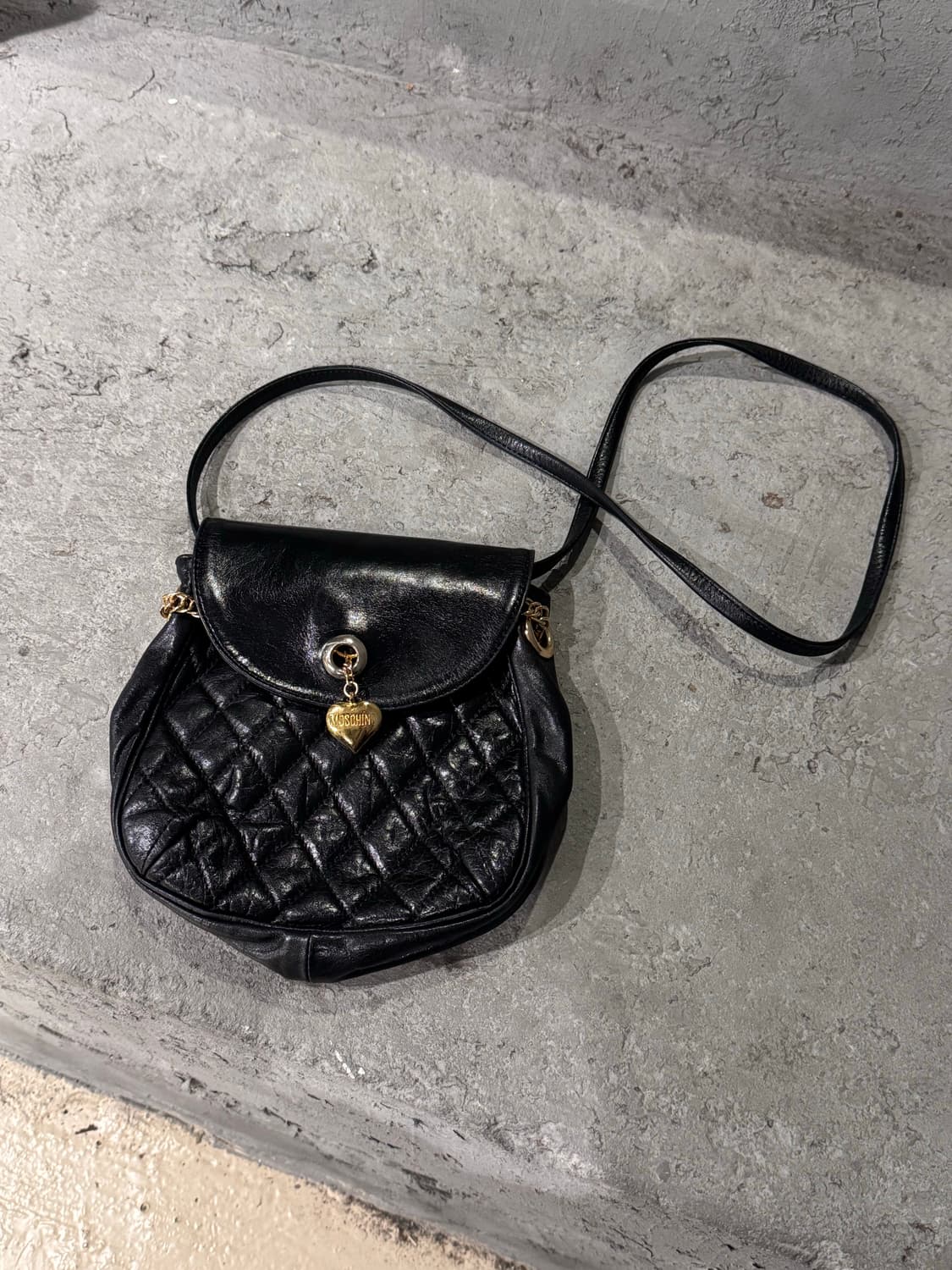 Moschino 모스키노 퀼팅 가죽 크로스백  상품이미지1