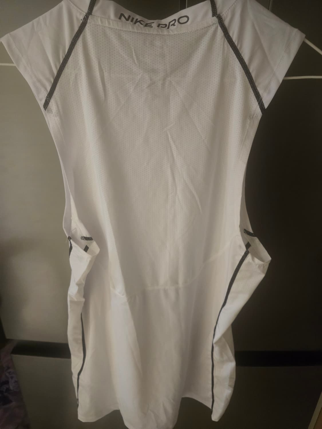 나이키프로 민소매 105 상품이미지2