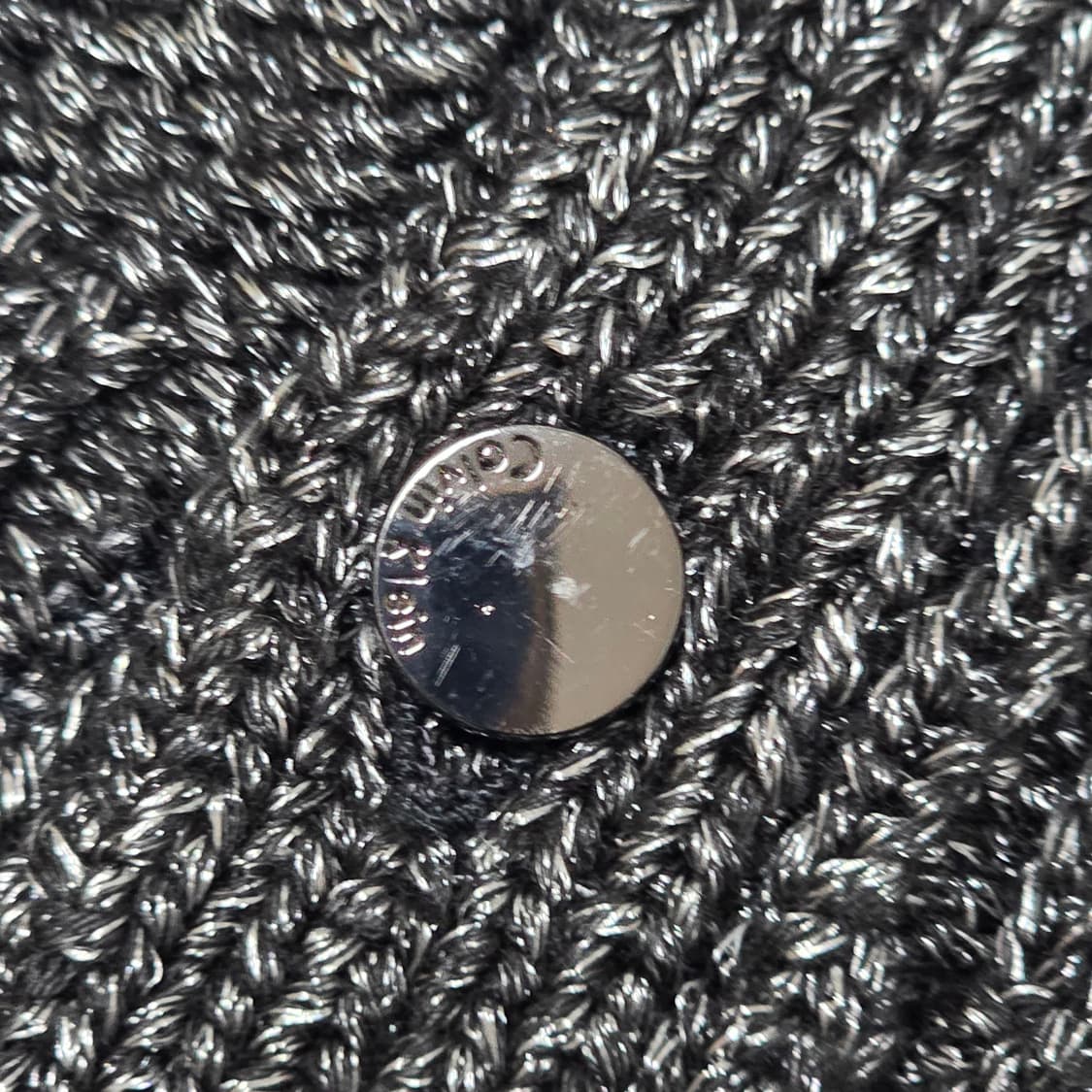 캘빈클라인 빈티지 헤비메탈 트임 블랙글리터 니트 상품이미지4