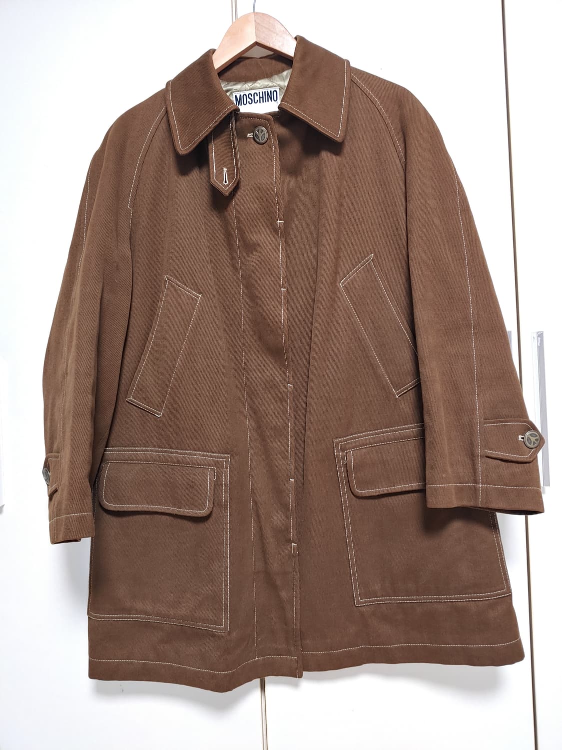 이태리 200만대 모스키노 정품 유틸리티 패딩 자켓 상품이미지3