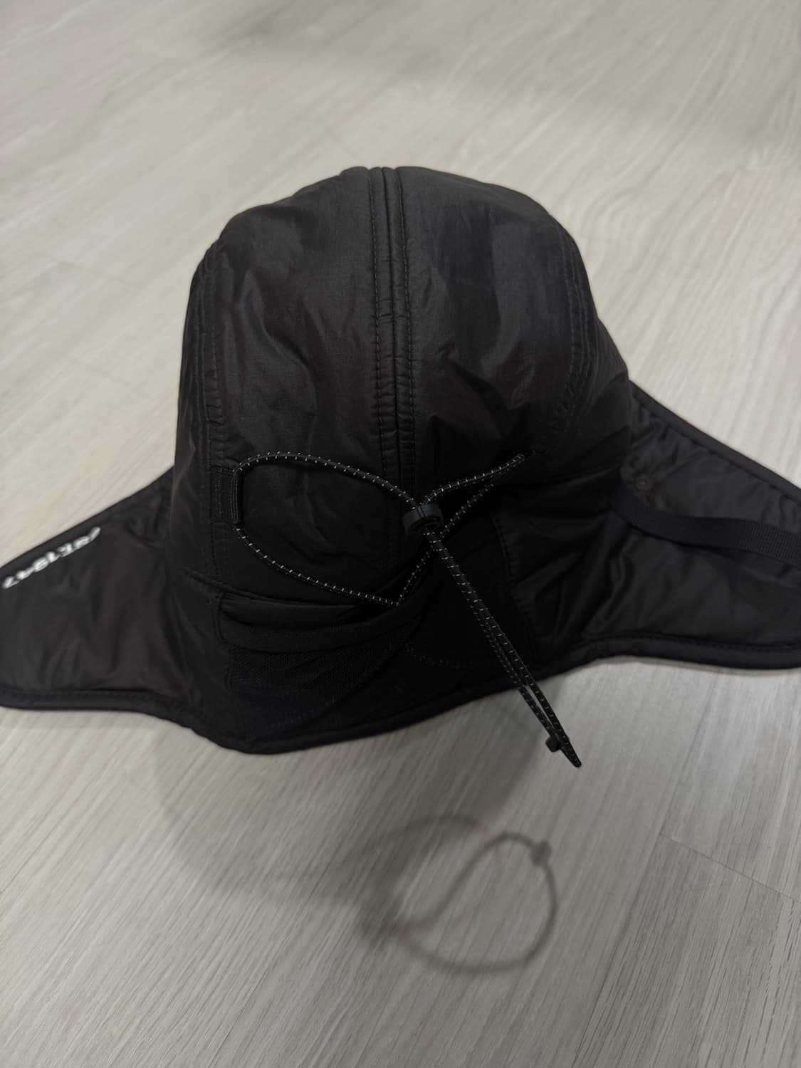 살로몬 트래퍼 햇 초콜릿구매 후 상품이미지3