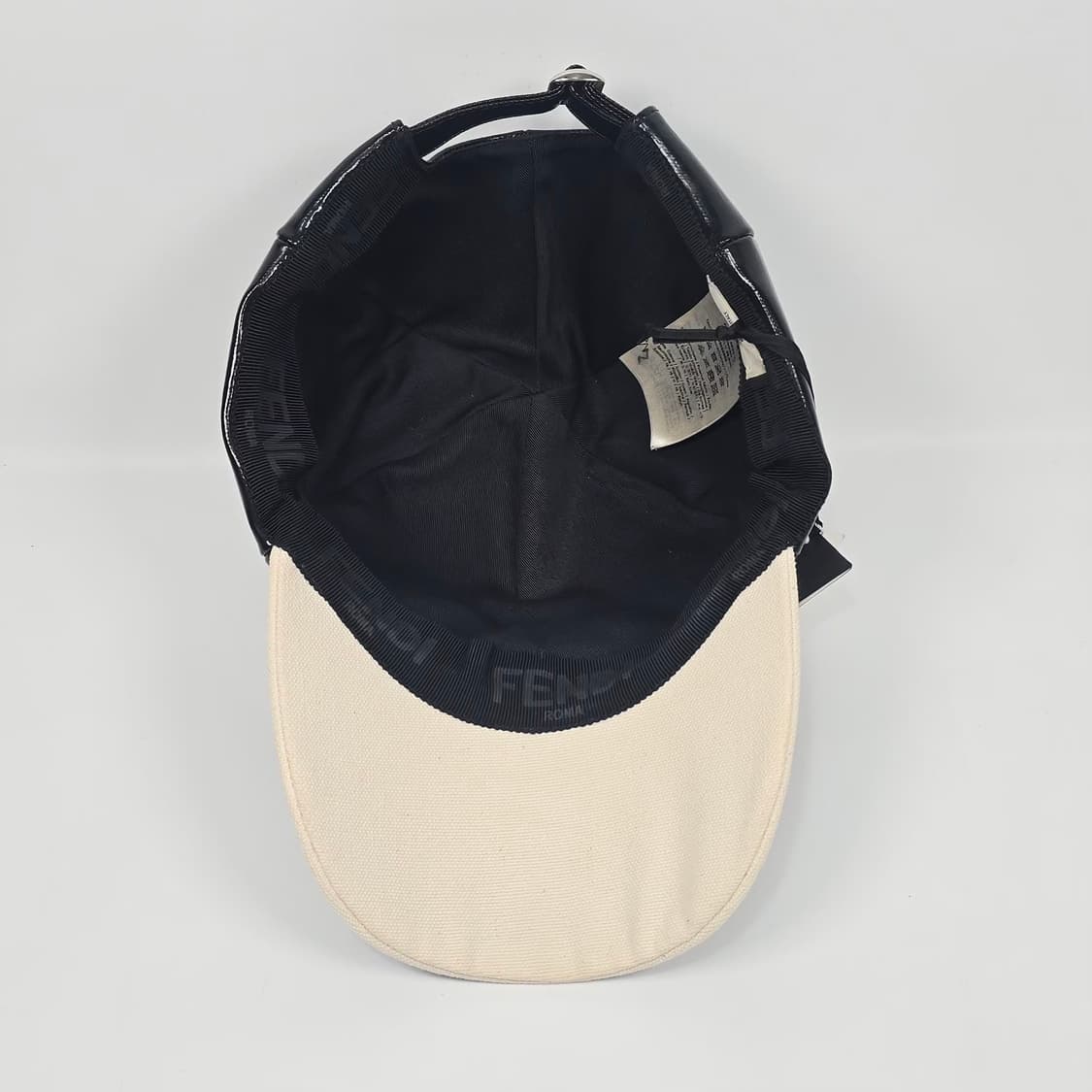 펜디 로고 볼캡 ( 58cm ) 상품이미지7