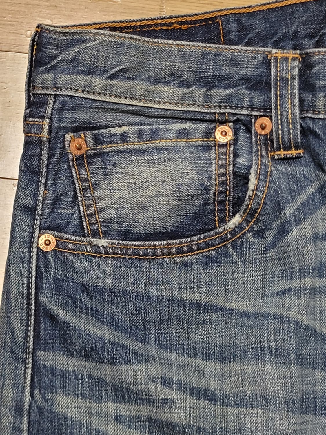 리바이스 501 워싱 일자청바지 상품이미지8