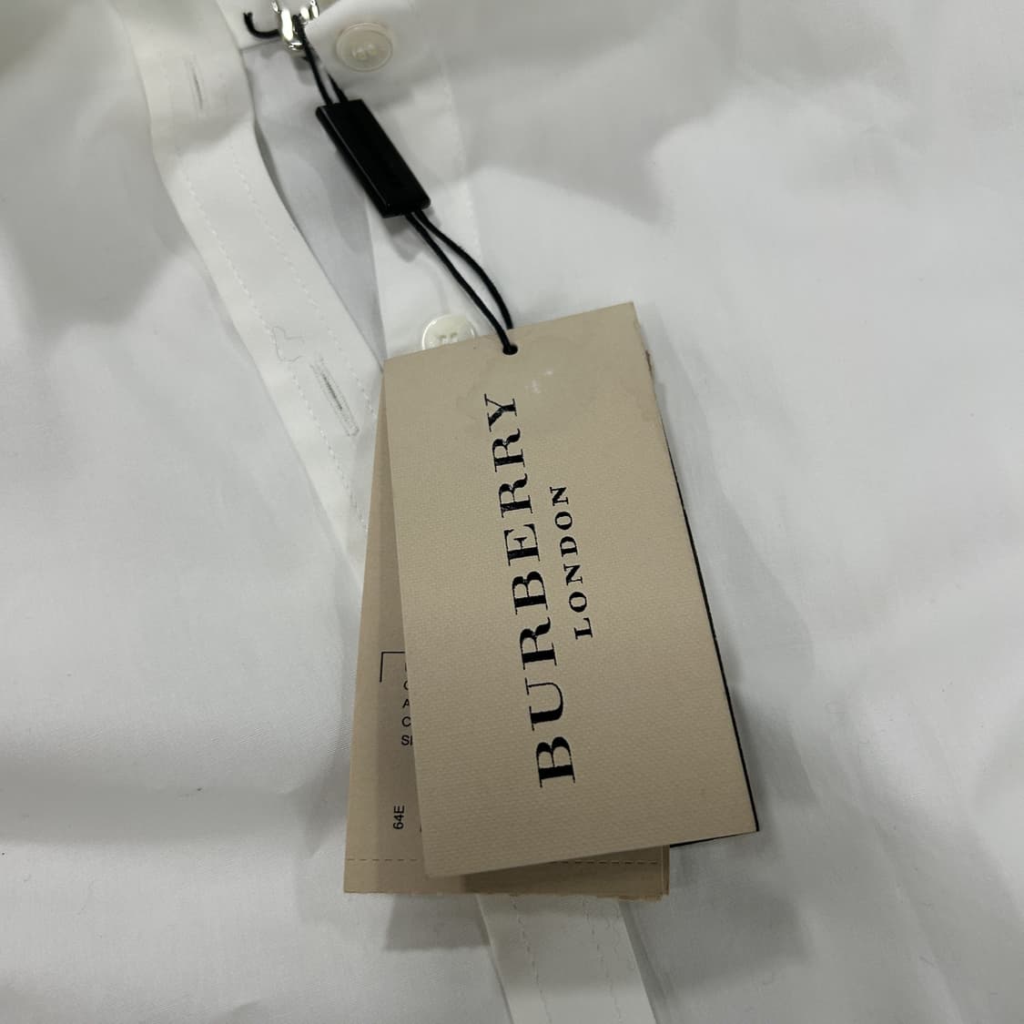 버버리 런던 화이트 셔츠 새상품 택 attached s 상품이미지3