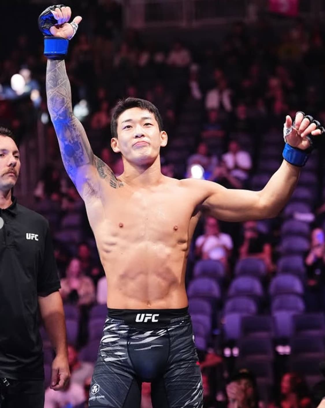 UFC 베넘 유주상 친필사인 티셔츠 상품이미지5