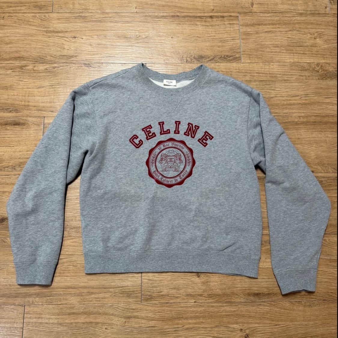 셀린느 24fw 맨투맨 상품이미지1