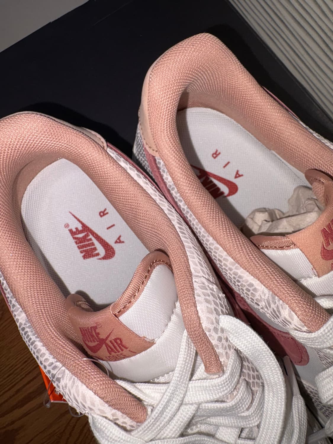 새상품) 에어포스 뱀피 300 상품이미지2