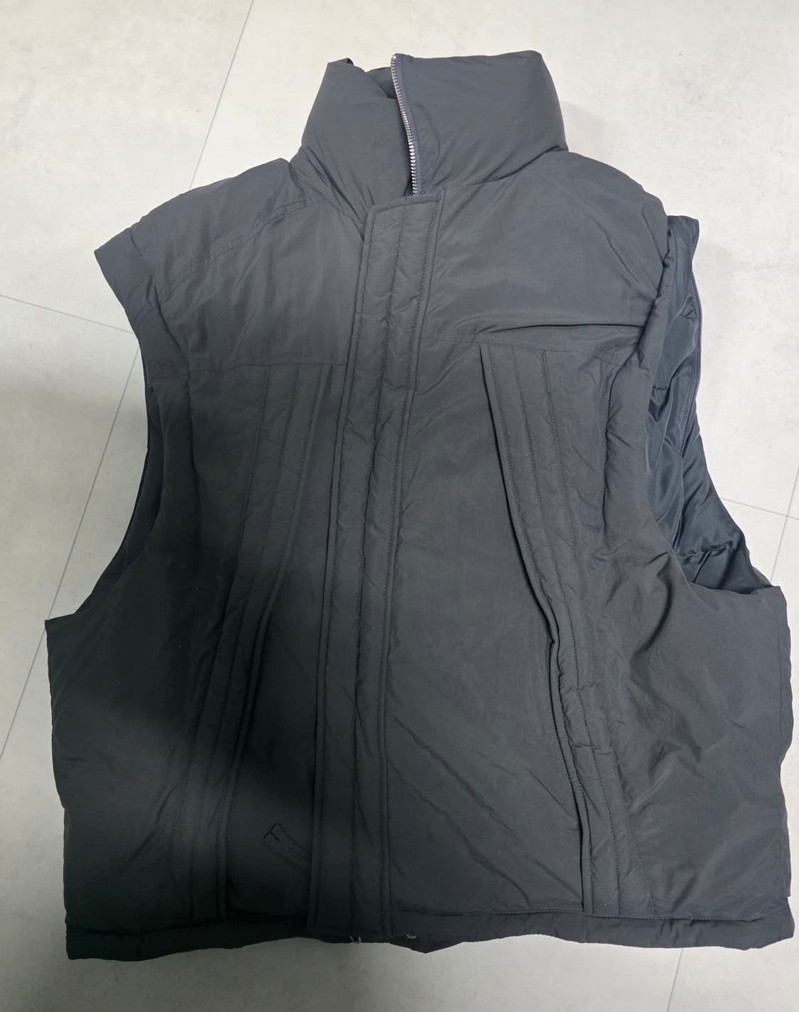 비슬로우 디테처블 몬스터 패딩 M사이즈 상품이미지4