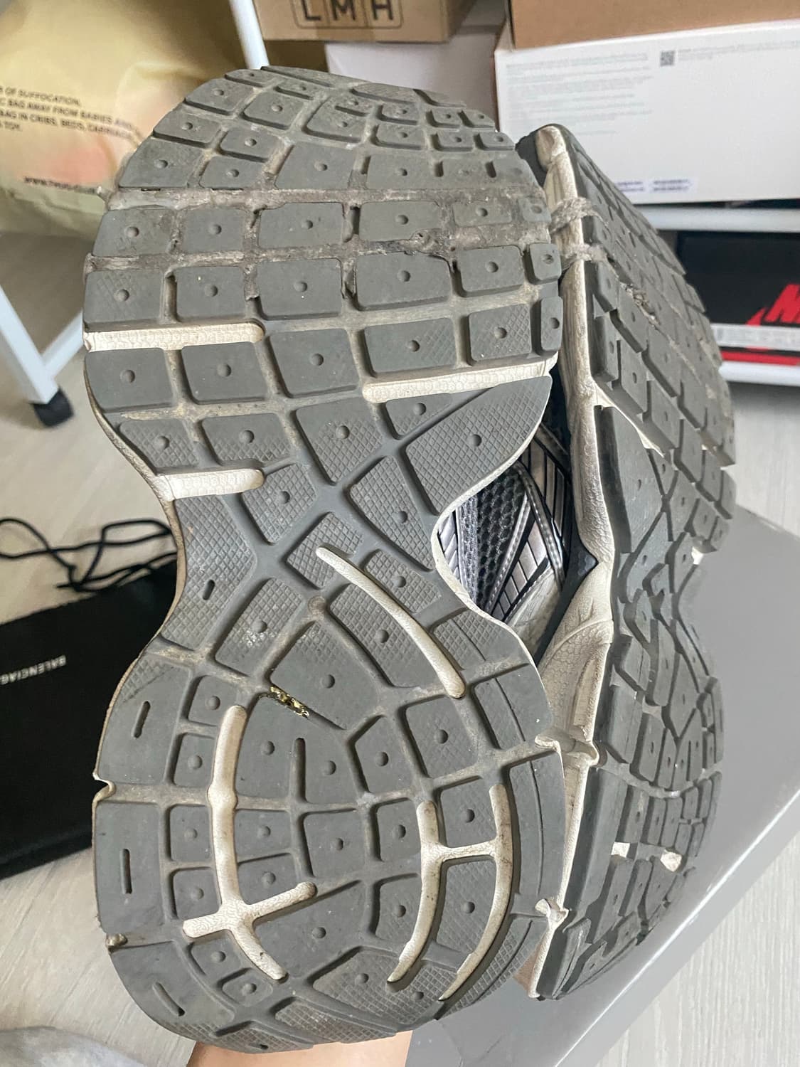 (42)발렌시아가 3xl뮬 상품이미지5