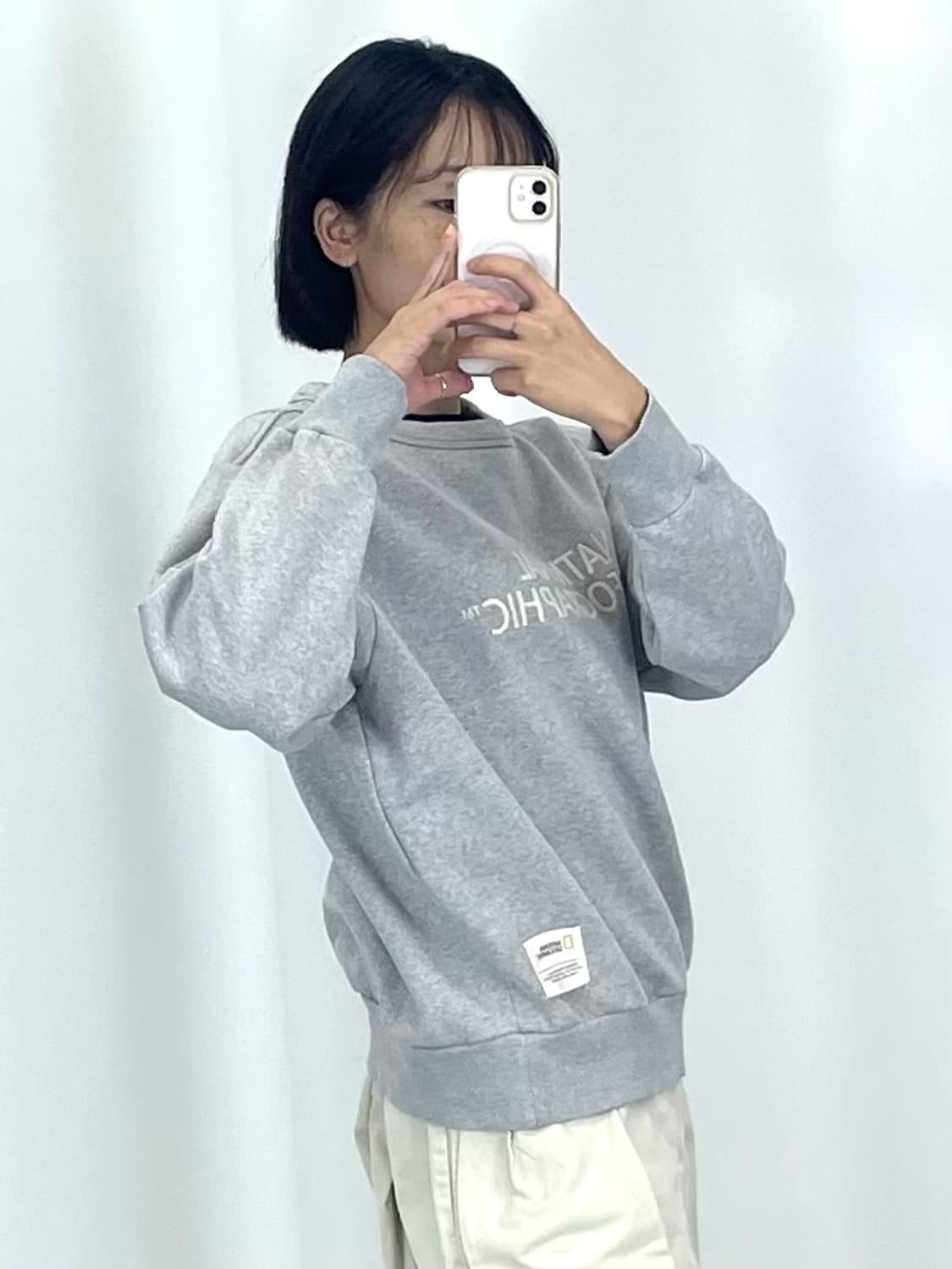  [XL]내셔널지오그래피 그레이 맨투맨CK9759 상품이미지1