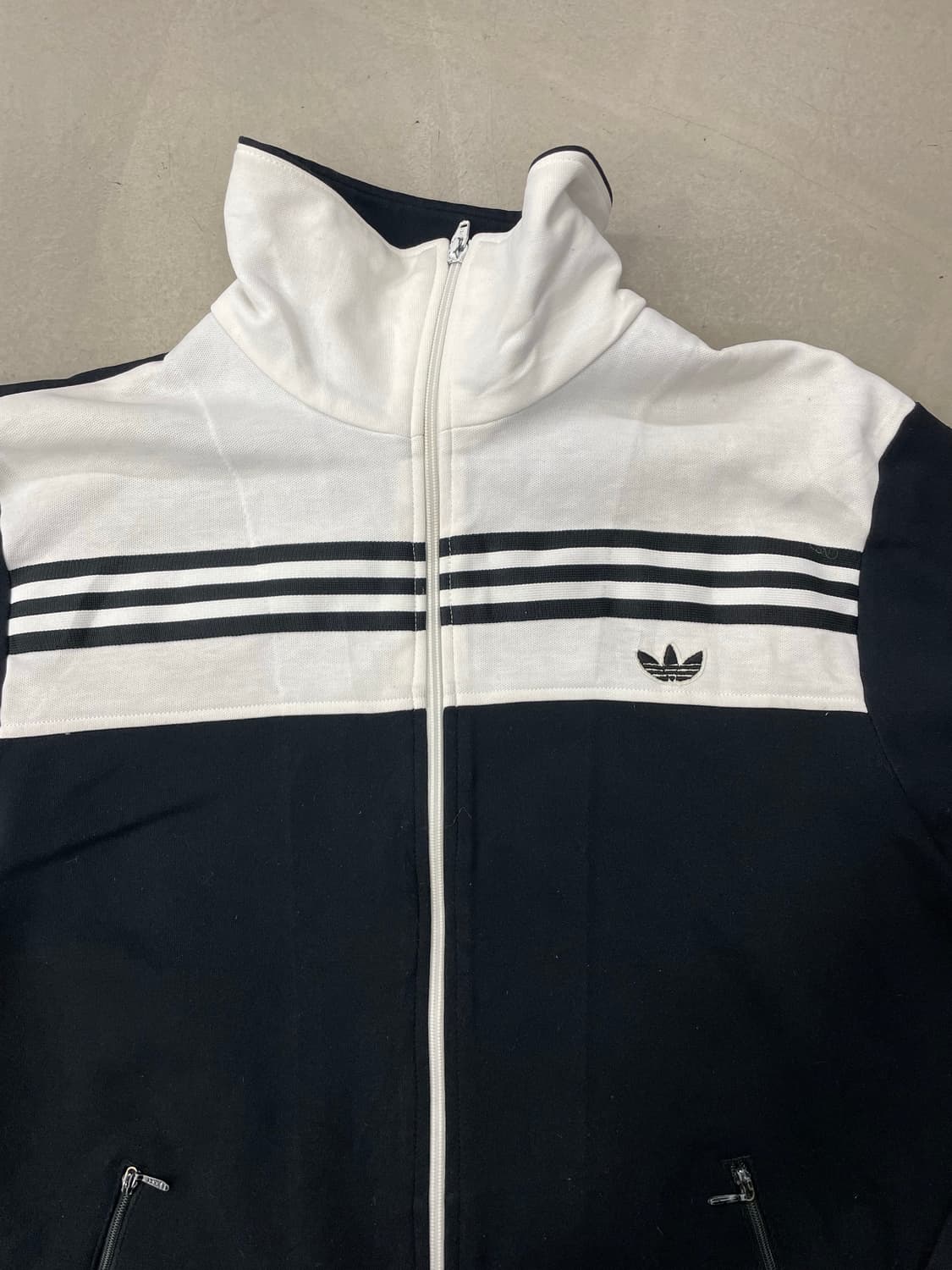 아디다스 서독 70s BB 트랙탑 블랙 상품이미지2