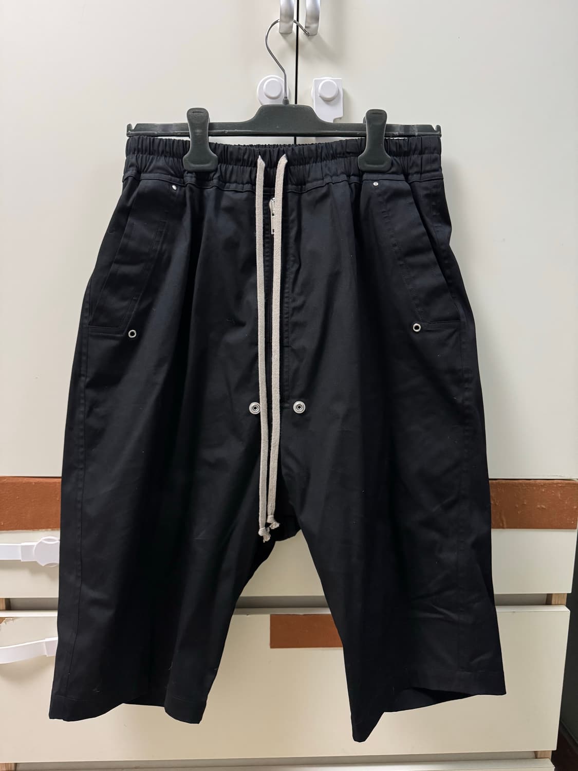 릭오웬스 CONCORDIANS 벨라 포드 쇼츠 48사이즈 상품이미지1