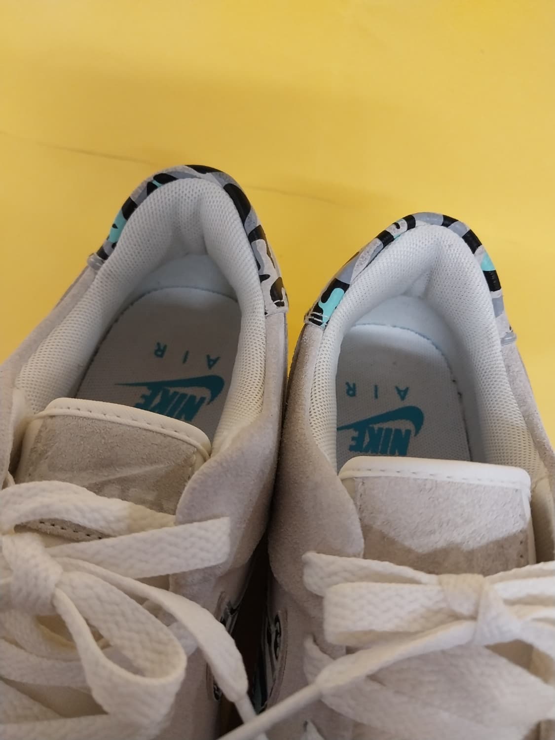 여성 나이키 에어포스1 세이지 화이트 레오파드 운동화 (245) 상품이미지5