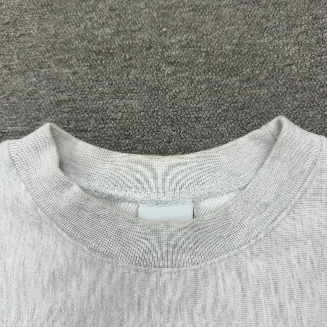 아웃스탠딩 스웻셔츠 상품이미지5