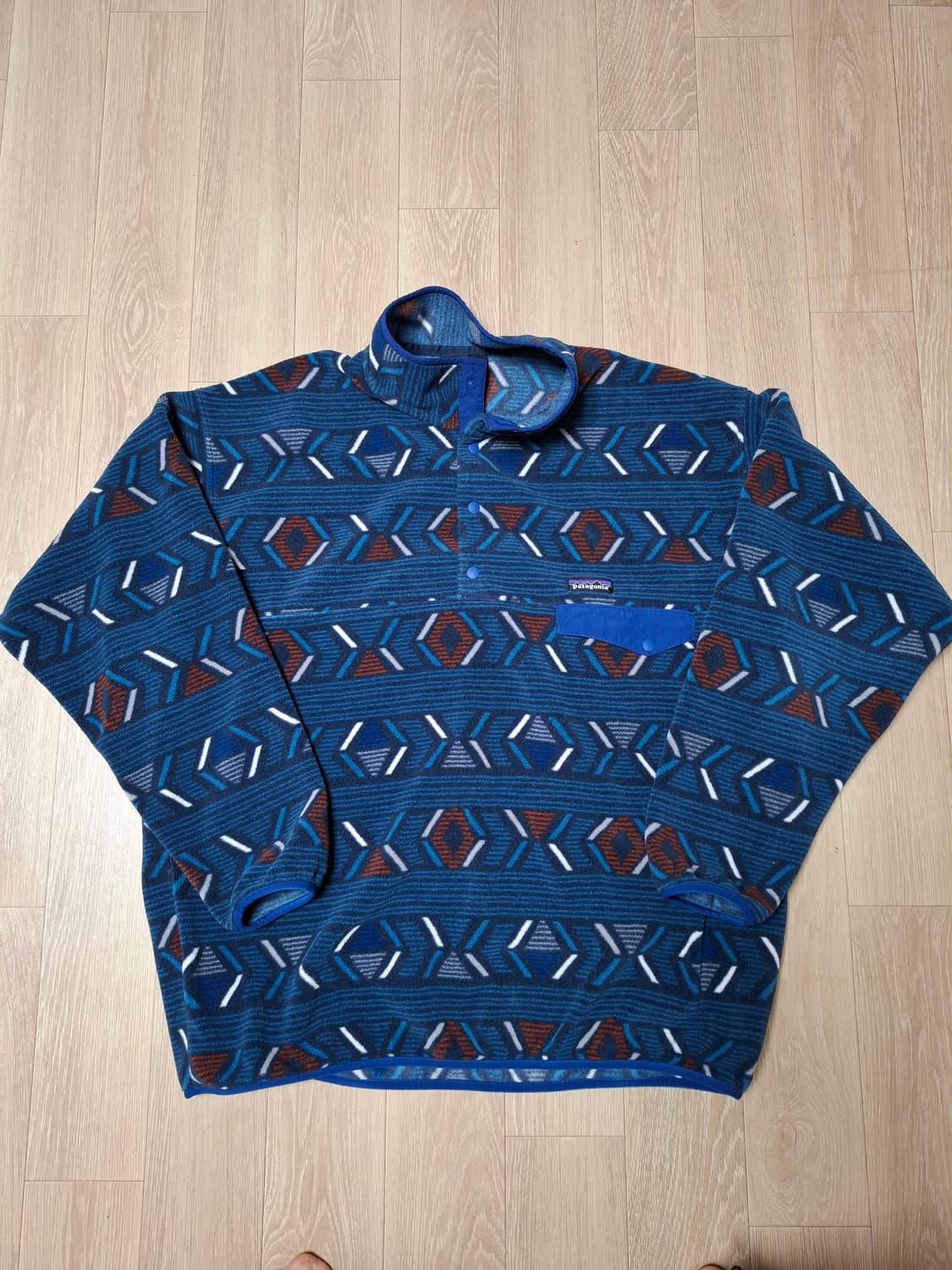 XL 파타고니아 신칠라 아즈텍 패턴 스냅티 상품이미지1