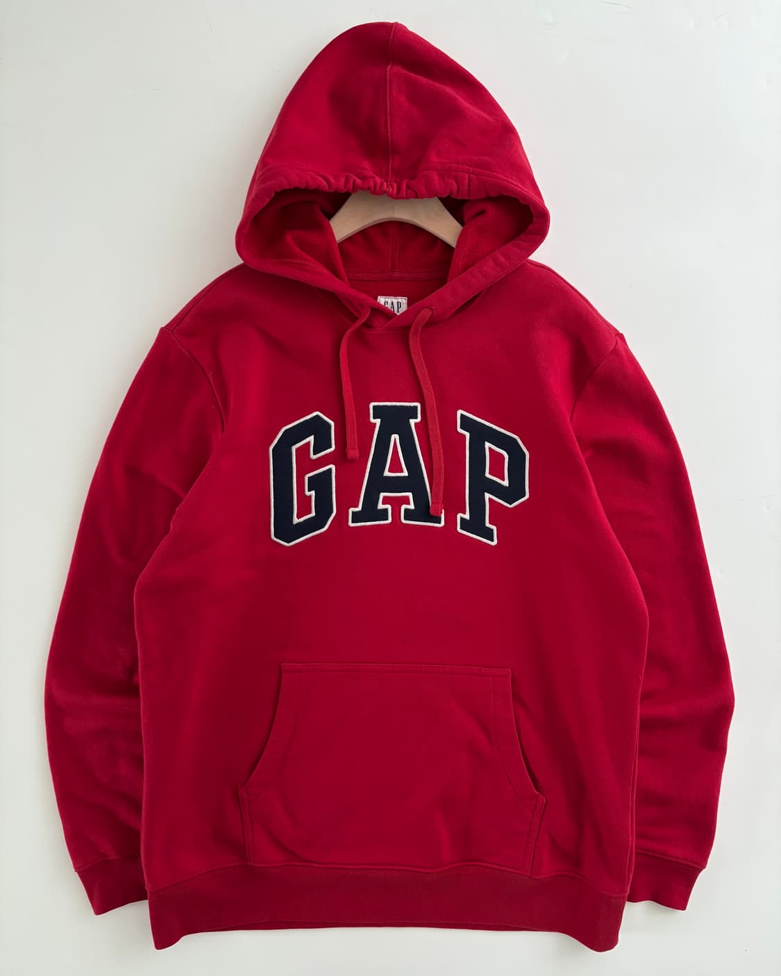 Gap 갭 레드컬러 아치로고 후드티 상품이미지3