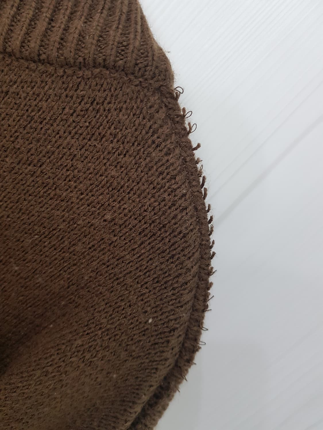 [옷장정리] 브라운 브이넥 니트 스웨터 상품이미지8