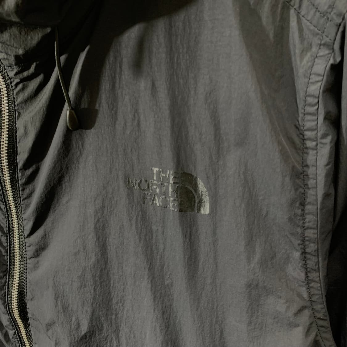 노스페이스 경량 화이트라벨 바람막이  상품이미지2