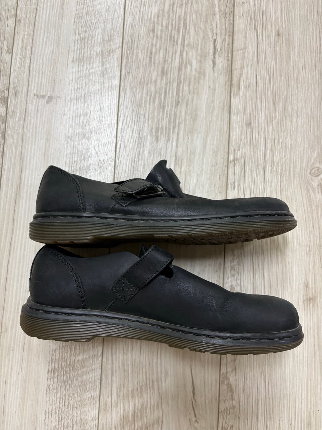 닥터마틴 패트리샤 블랙 230 상품이미지3