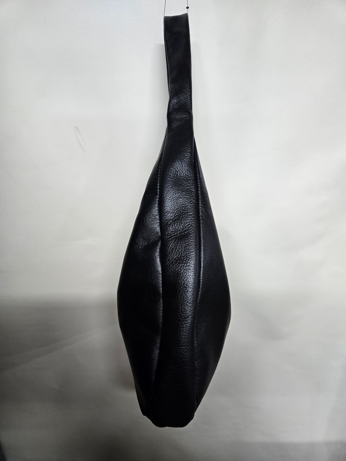 베라왕 블랙 가죽 숄더백 상품이미지4