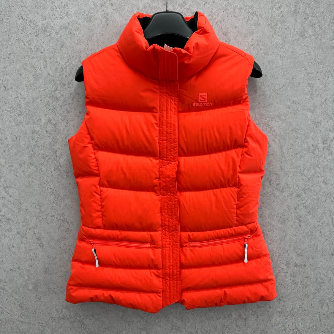 100 살로몬 네온 오렌지 여자 덕다운 패딩조끼 상품이미지1