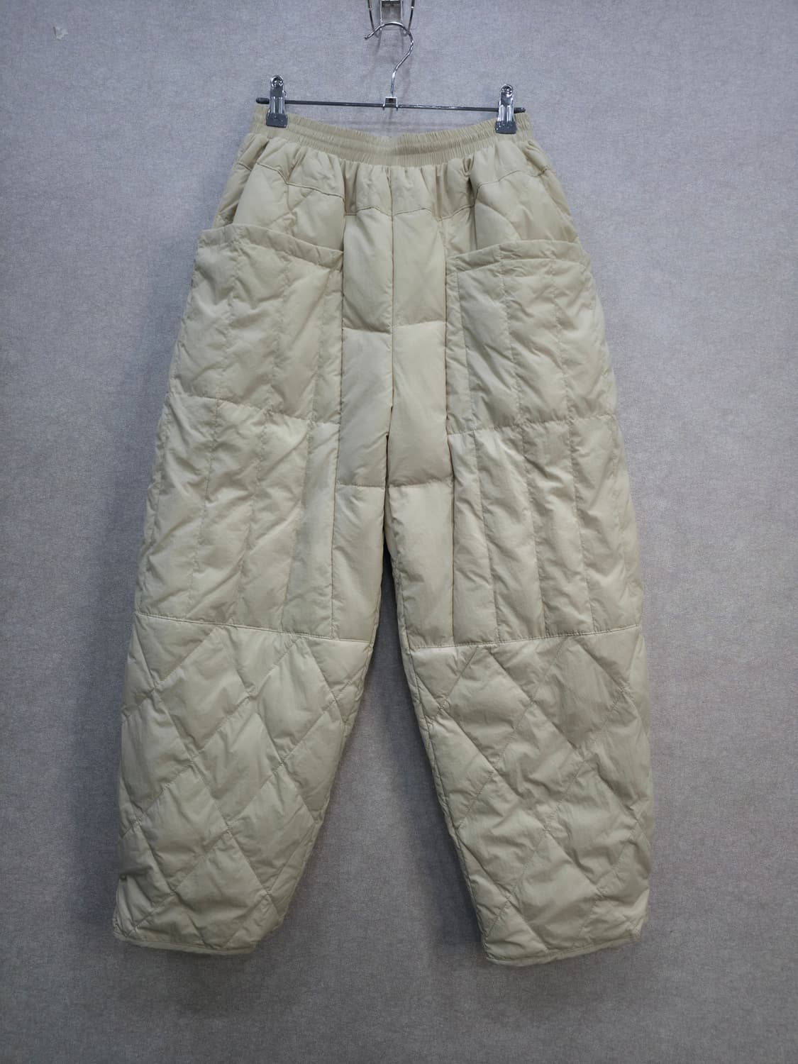 퀼팅 패딩 와이드 팬츠 상품이미지1