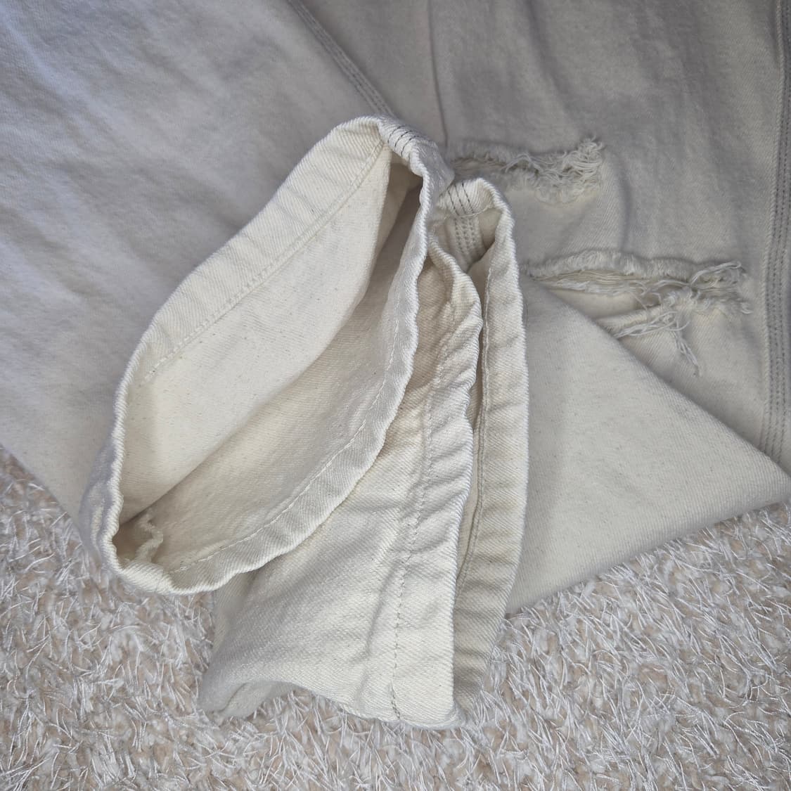 에이카화이트 데미지 핀턱 와이드 팬츠 상품이미지8