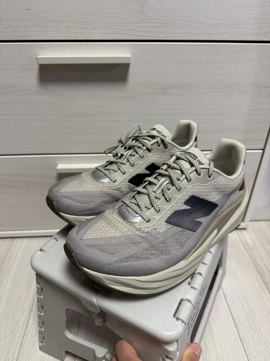 뉴발란스 레벨 v5 상품이미지2