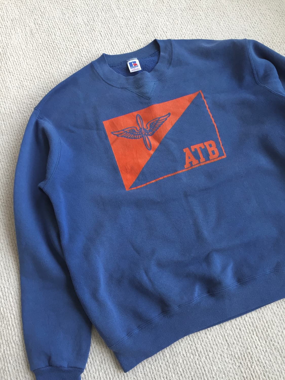 90‘s 러셀 페이딩 블루 스웻셔츠 상품이미지2