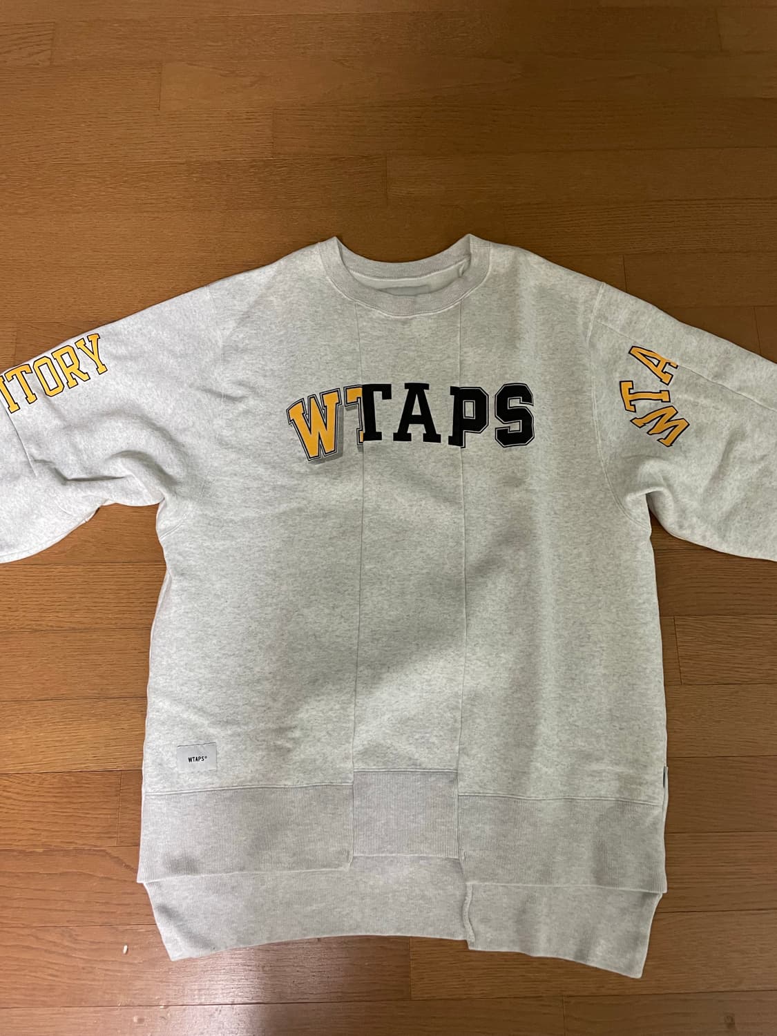 더블탭스 ripper 01 맨투맨 2사이즈 상품이미지1