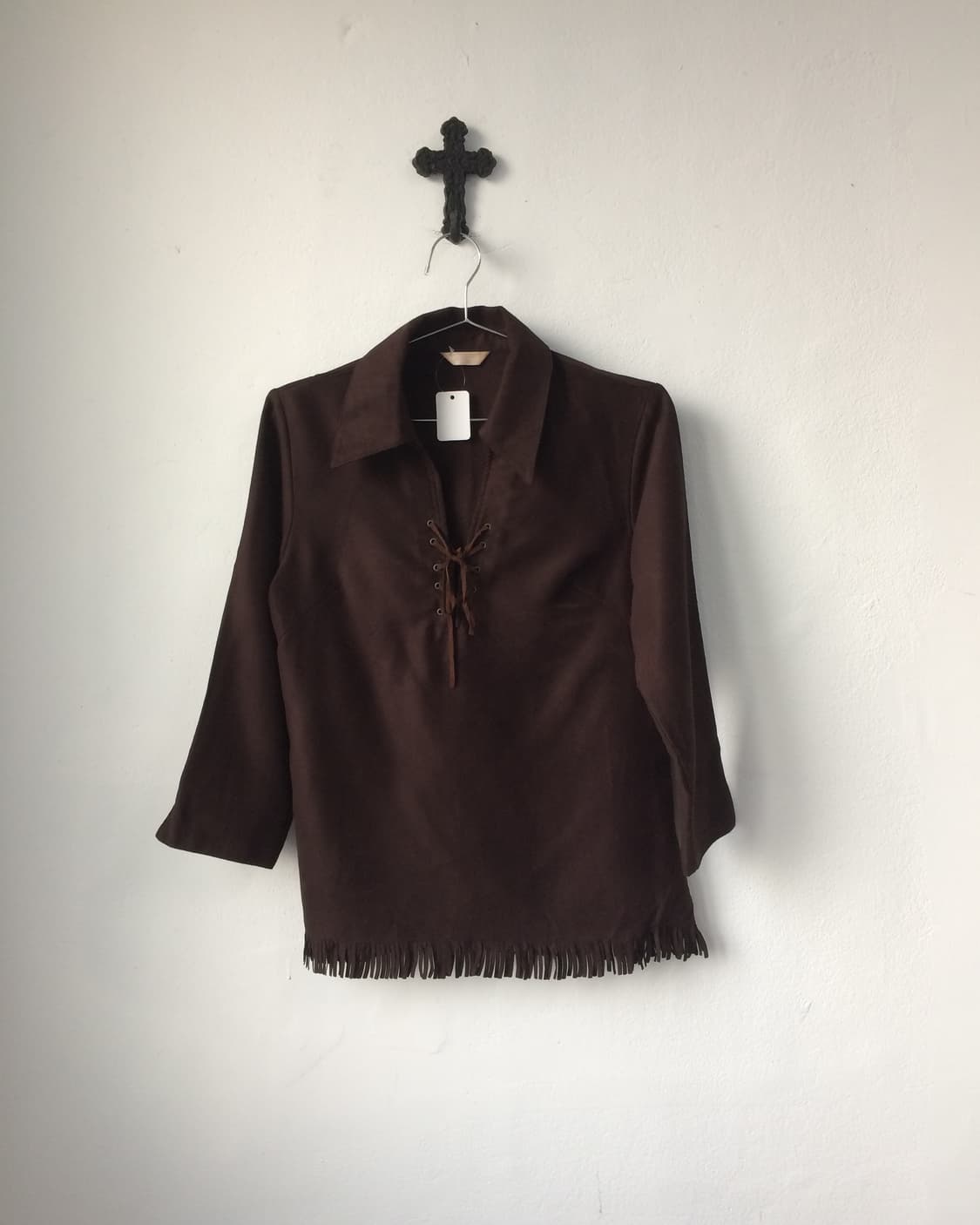 Lace up fake suede fringe top 상품이미지2