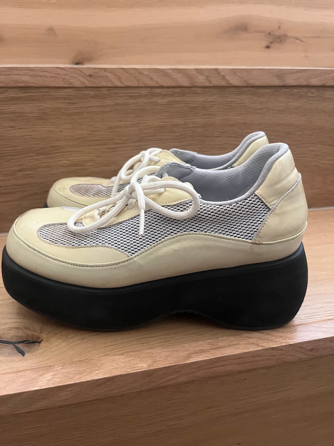 더오픈프로덕트(TheOpen Product)의 메쉬 플랫폼 스니커즈 상품이미지3