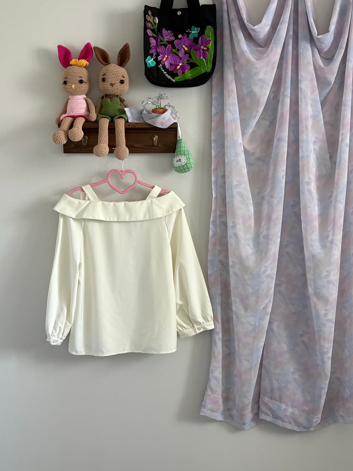 어스뮤직 블라우스 상품이미지3