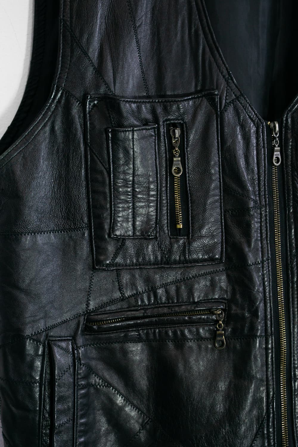 Leather vest 상품이미지4