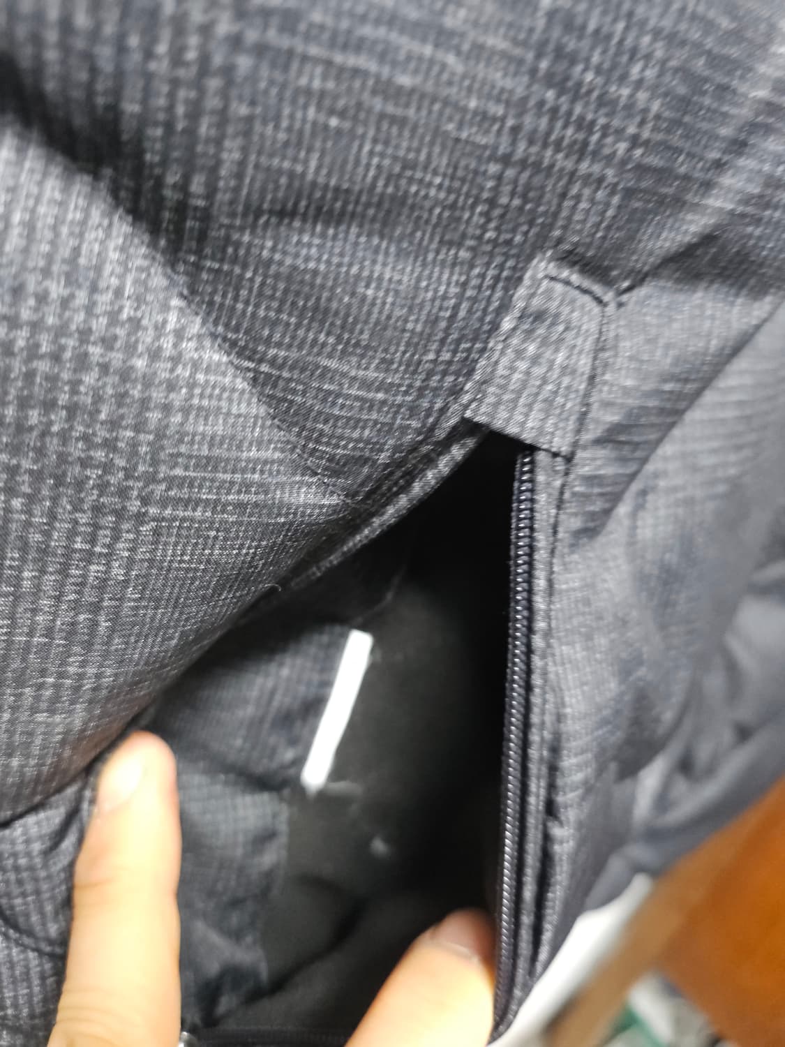 헤지스 퀼팅 다운  양면 네이비  조끼 베스트  85 상품이미지6