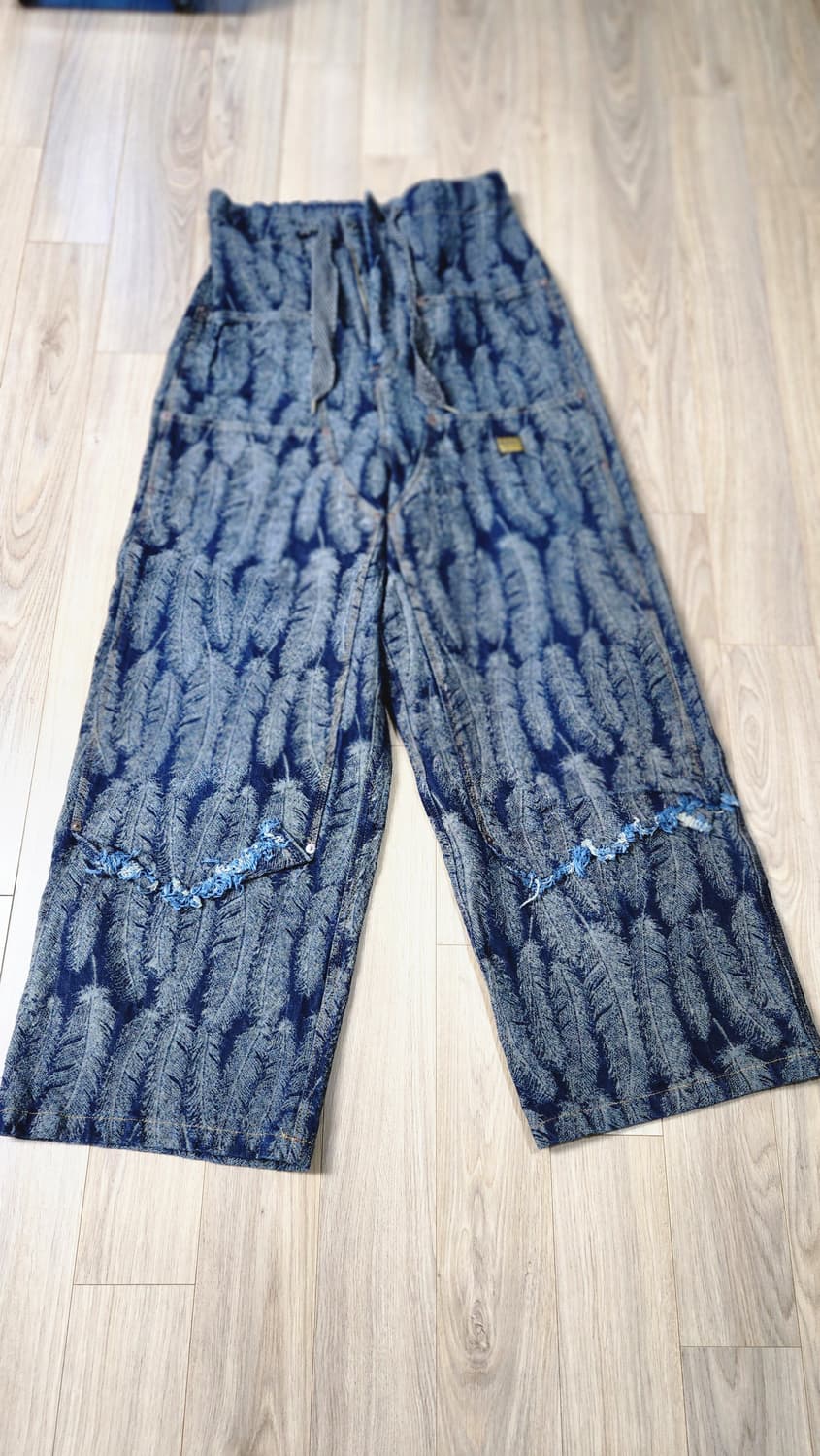 캐피탈 페더 패턴 데님 와이드 팬츠 진한인디고컬러 상품이미지2