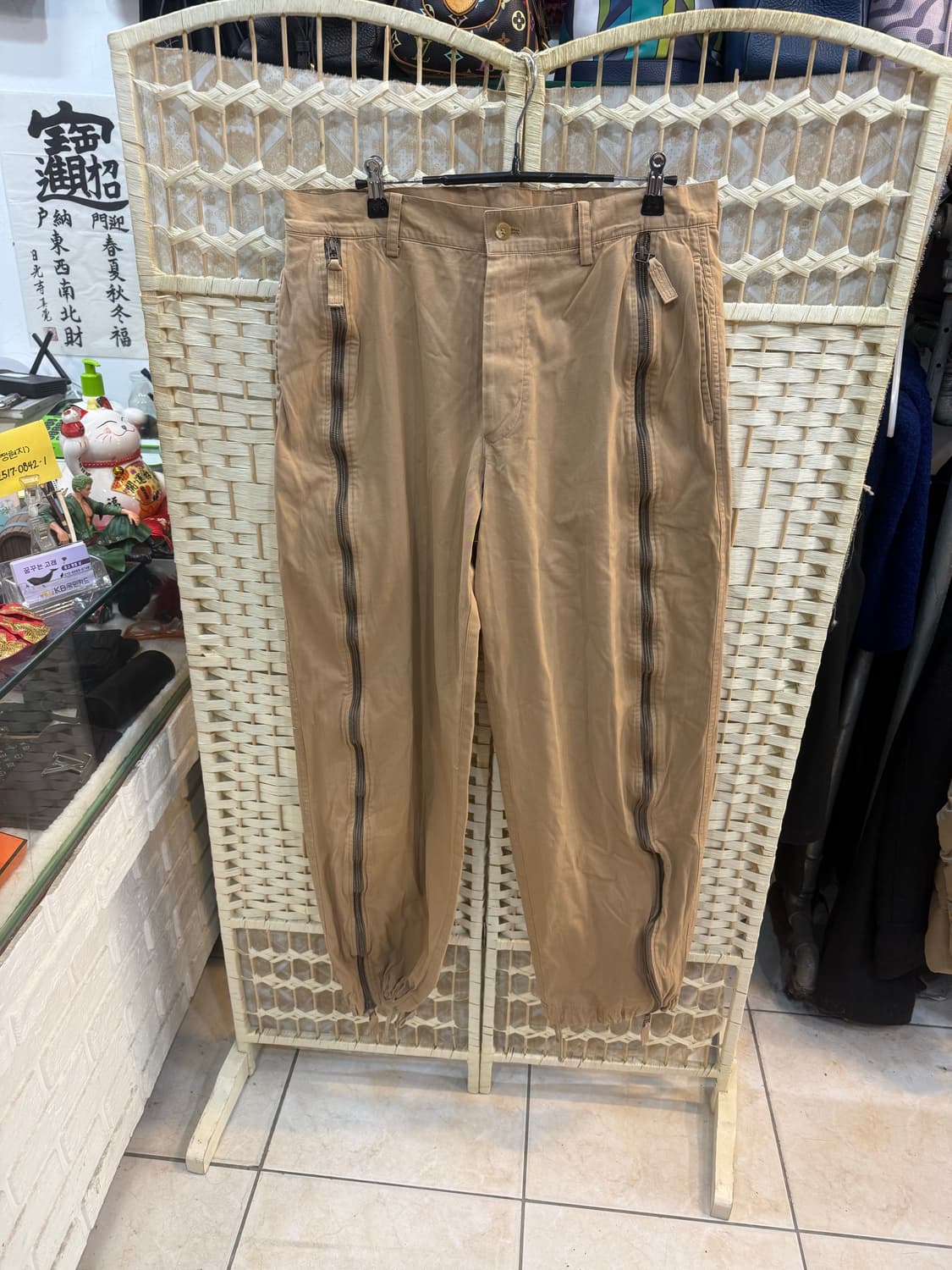 2/34 정품 이세이미야케 파라슈트 팬츠 팝니다 상품이미지1