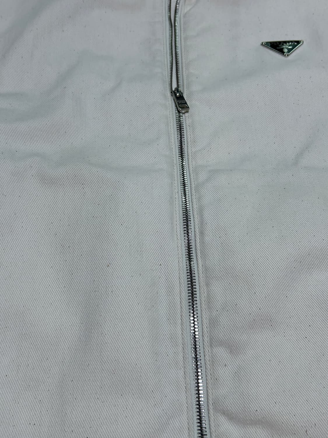 [L, 105] 프라다 벨벳 데님 자켓 아이보리 상품이미지4