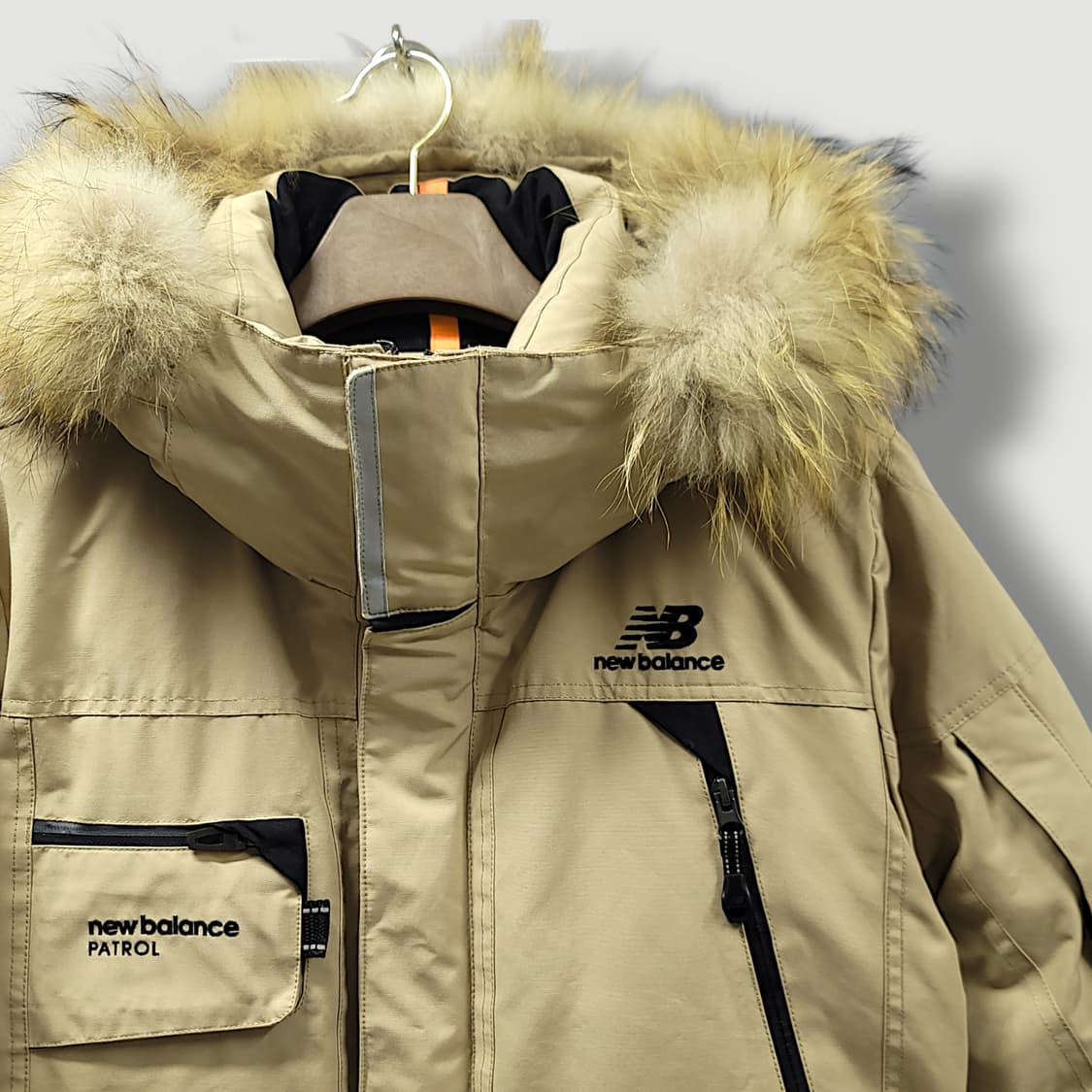 [95] 뉴발란스 베이지 패트롤 구스다운 패딩 상품이미지5