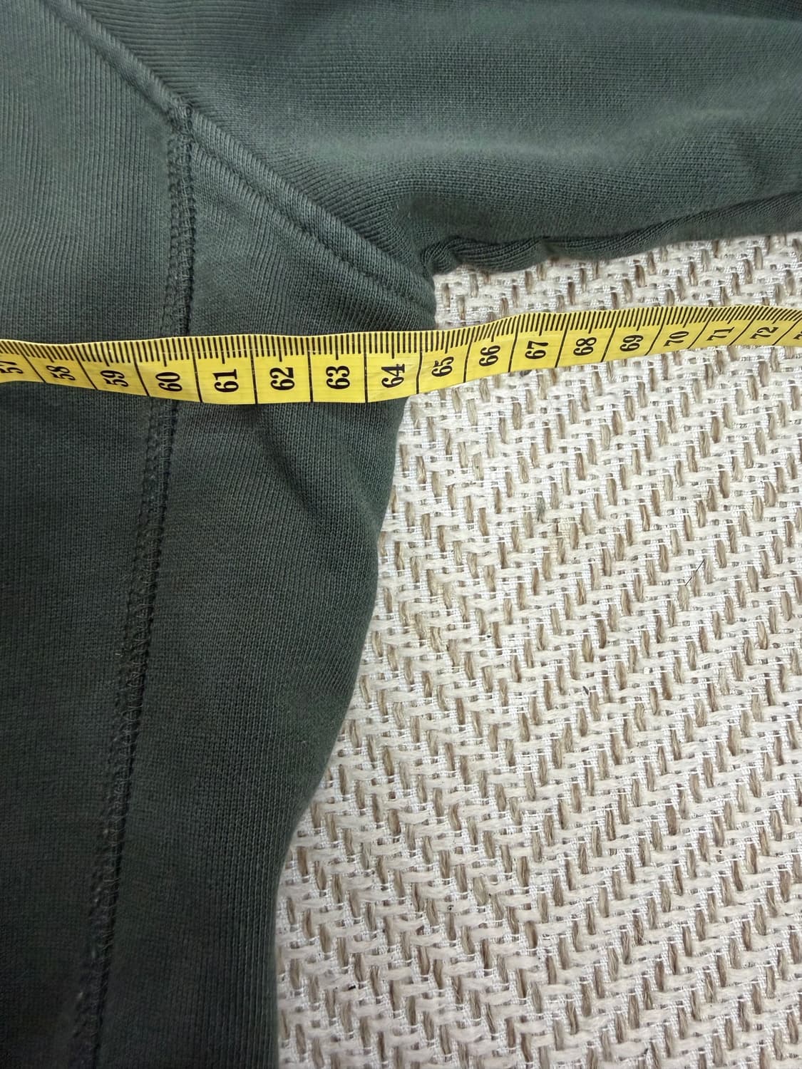 정품) COS 코스 신형 남성 그린 맨투맨 L  상품이미지7